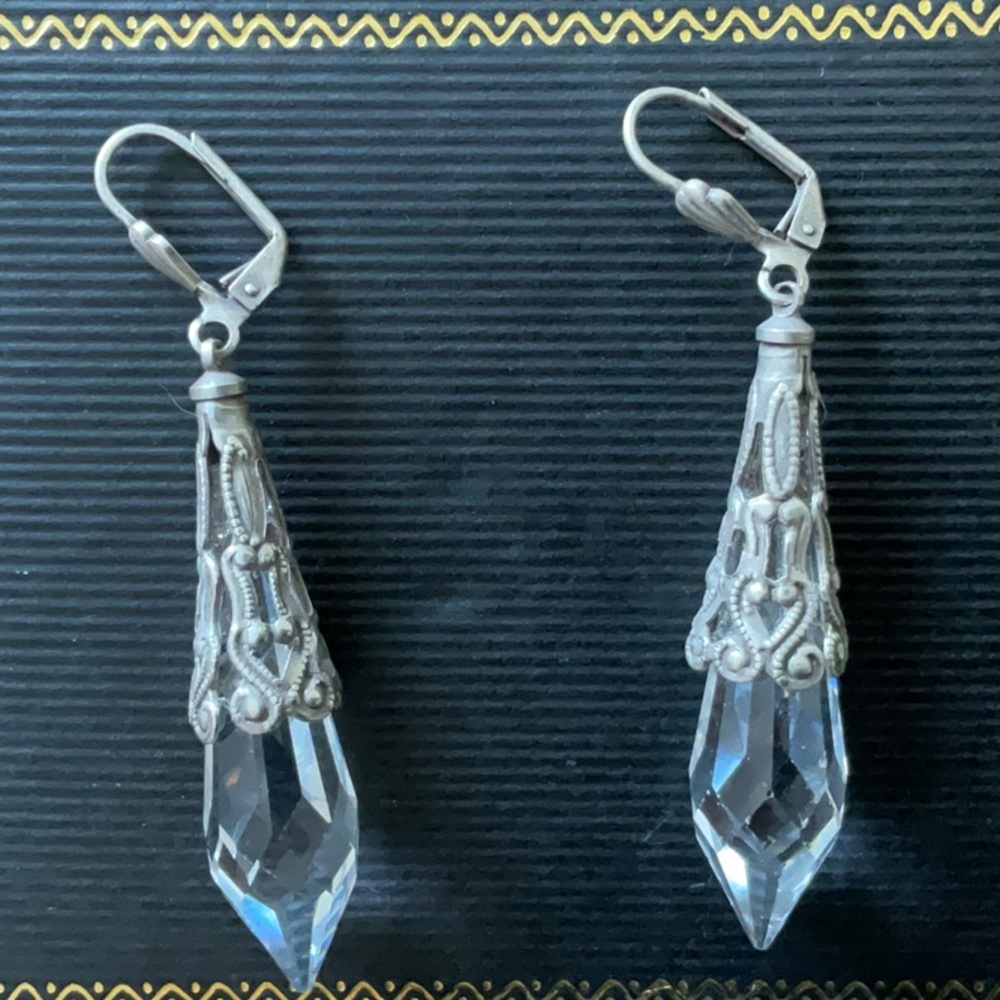 Elegant Silver Crystal Drop Earrings